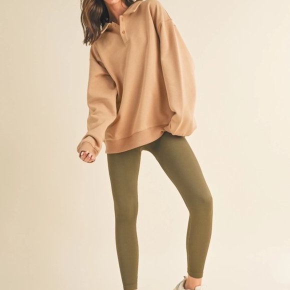 Sabrina Oversized Cozy Sweatshirt | Women's Tan Comfy Athleisure | Neutral - Picture 4 of 11
